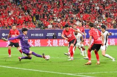 北京国安队新赛季转会传闻：塞蒂恩教练和王刚未来动向引关注